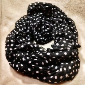 Infinity scarf